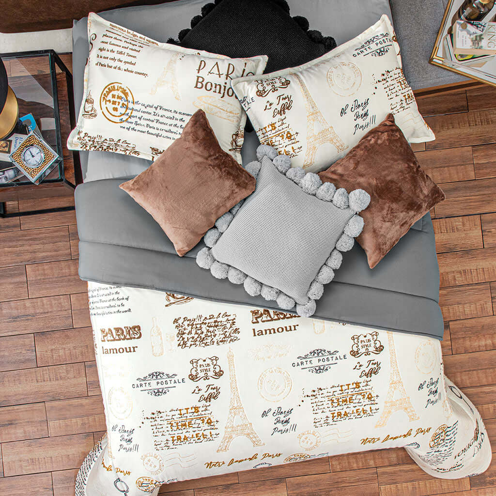 Mon Amour Comforter Set